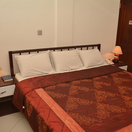 Kaysens Grande Hotel Тема Екстериор снимка
