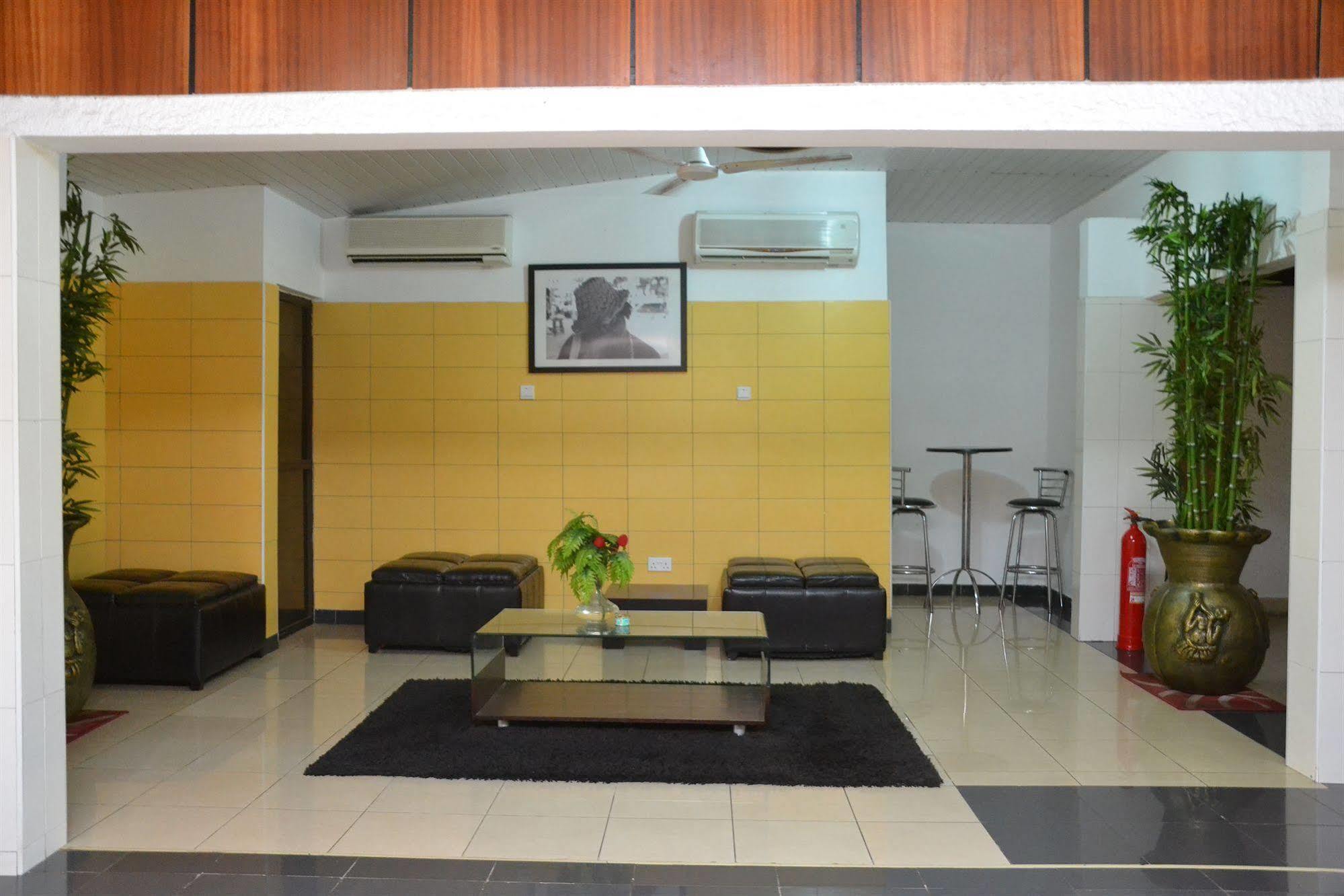 Kaysens Grande Hotel Тема Екстериор снимка